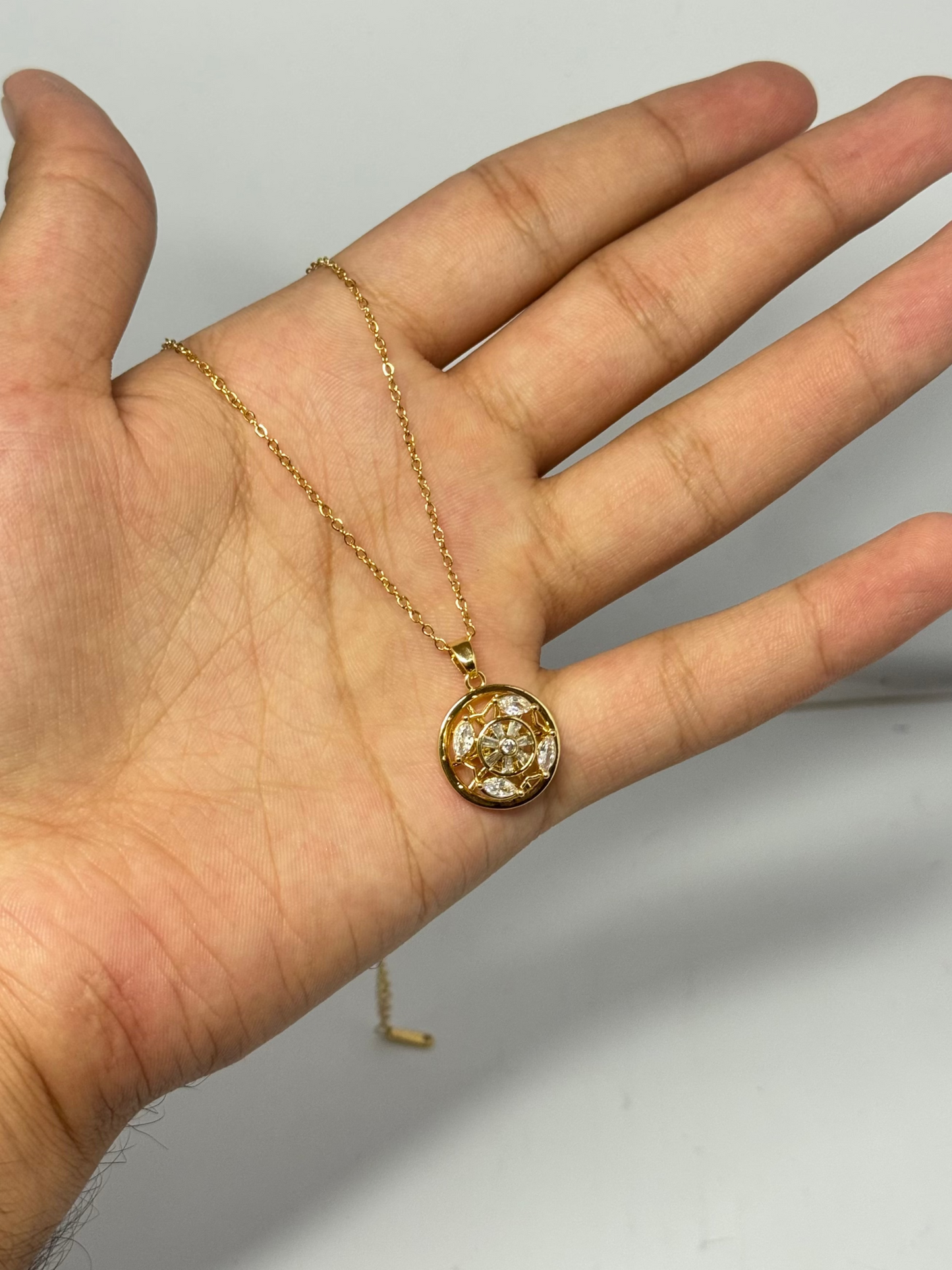 Elegant Gold-Plated Round Pendant with Floral Diamond Design - Glimzie