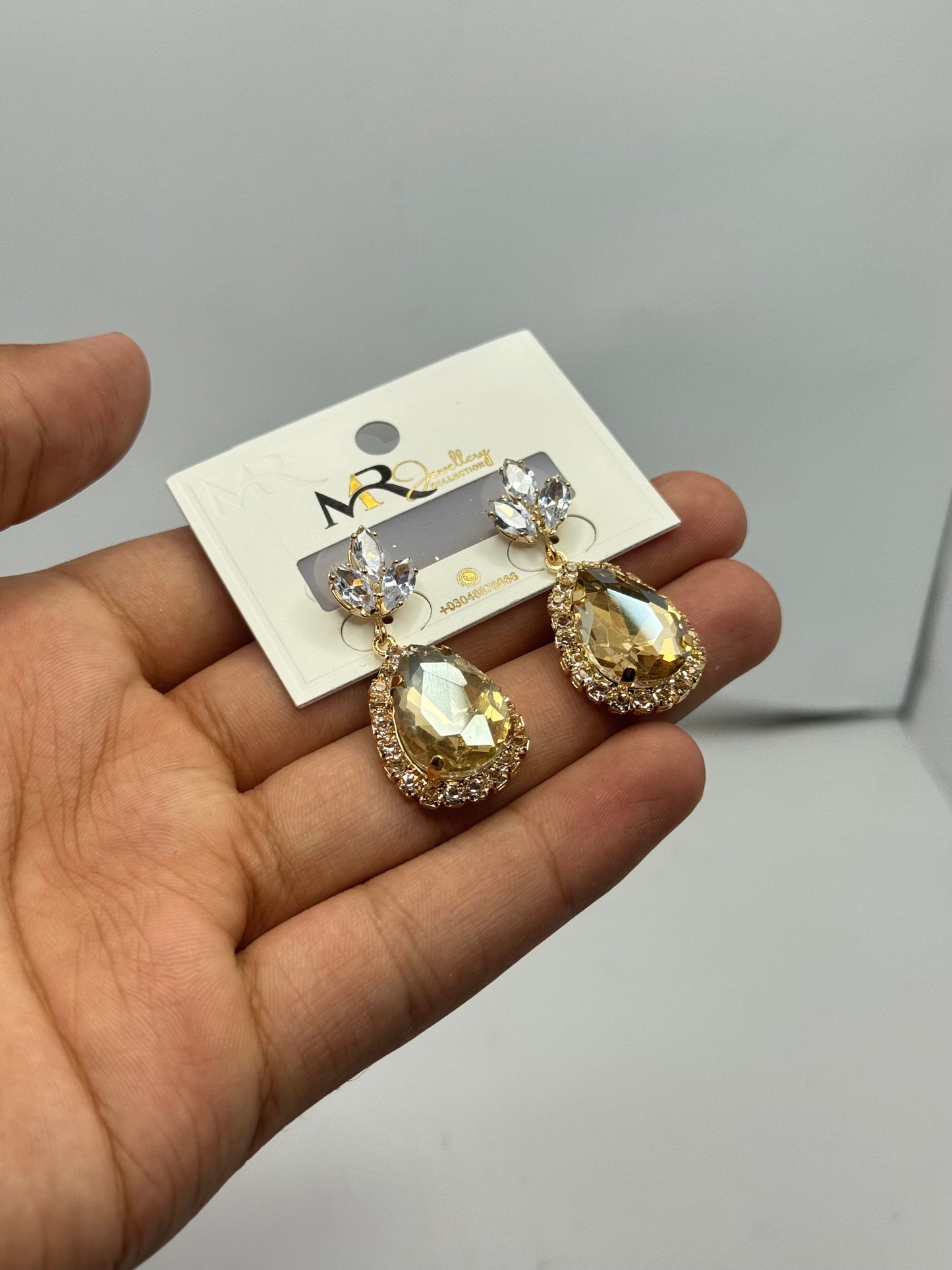 Elegant Gold Teardrop Crystal Earrings – Luxury Dangle Earrings for Women - Glimzie