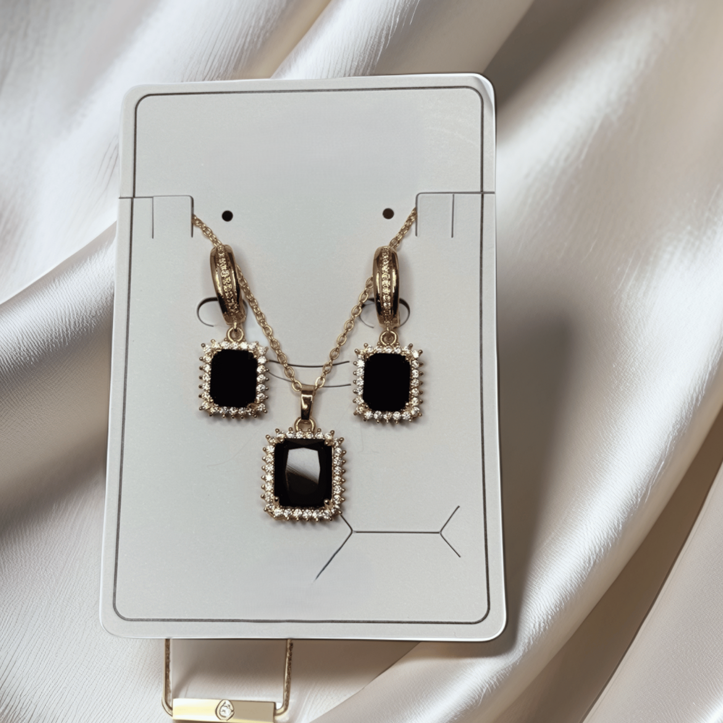 Black Elegance Square-Cut Jewelry Set – Necklace & Earrings - Glimzie